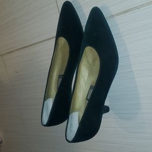 Nina | Shoes | Dark Green Nina Kitten Heels | Poshmark